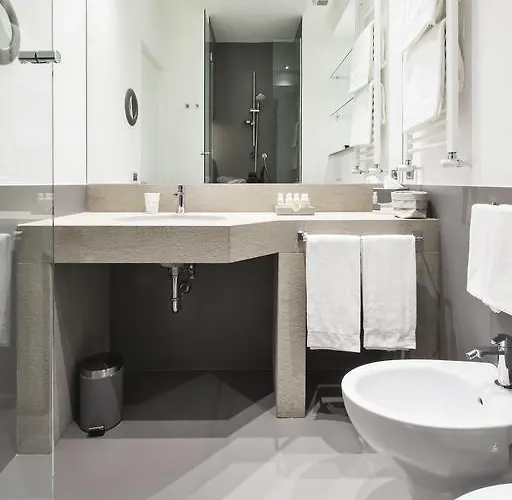 Xenia 4* Rome