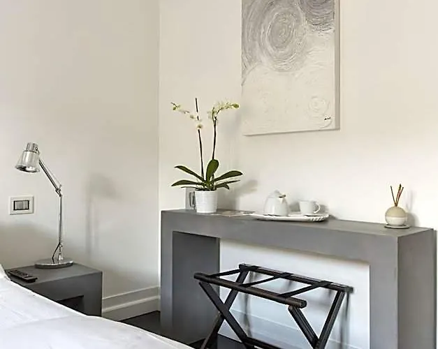 Xenia 4* Rome